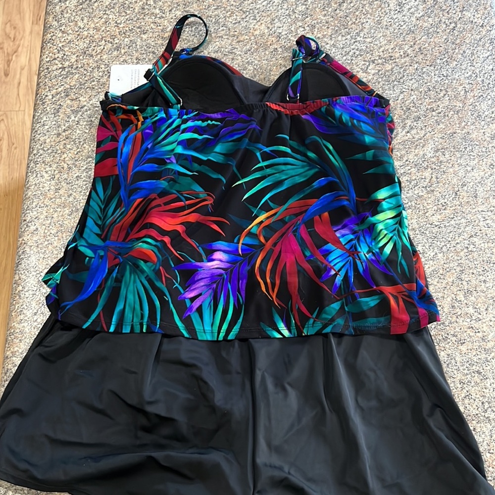 Trimshaper swimsuit size 12 - Picture 5 of 15